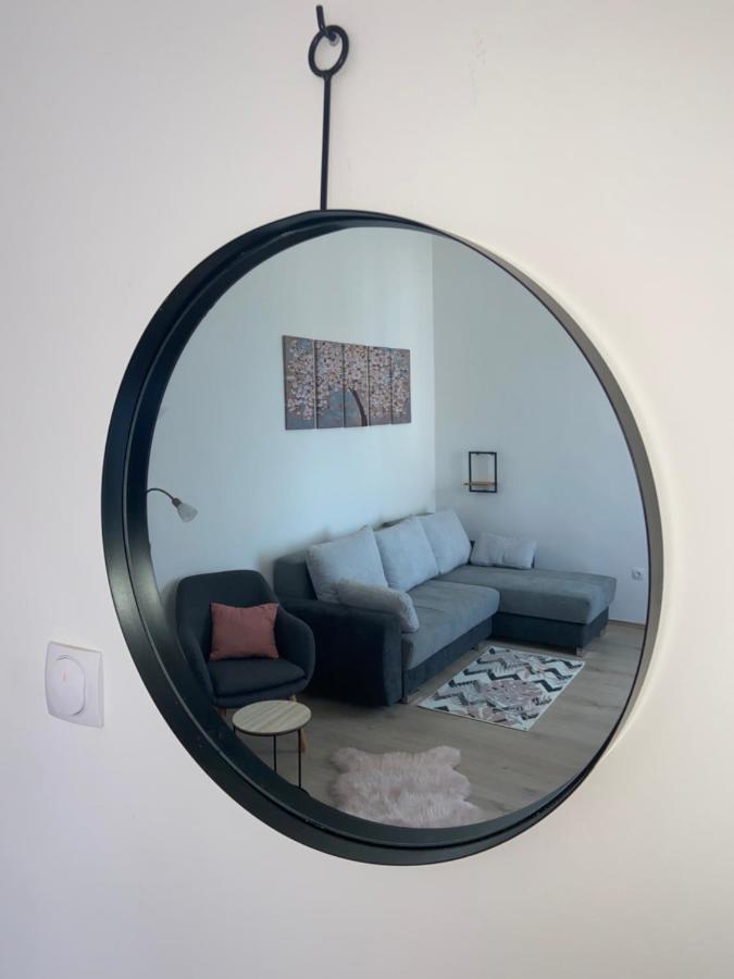 Rad-Var Apartmanhaz Еґер Екстер'єр фото